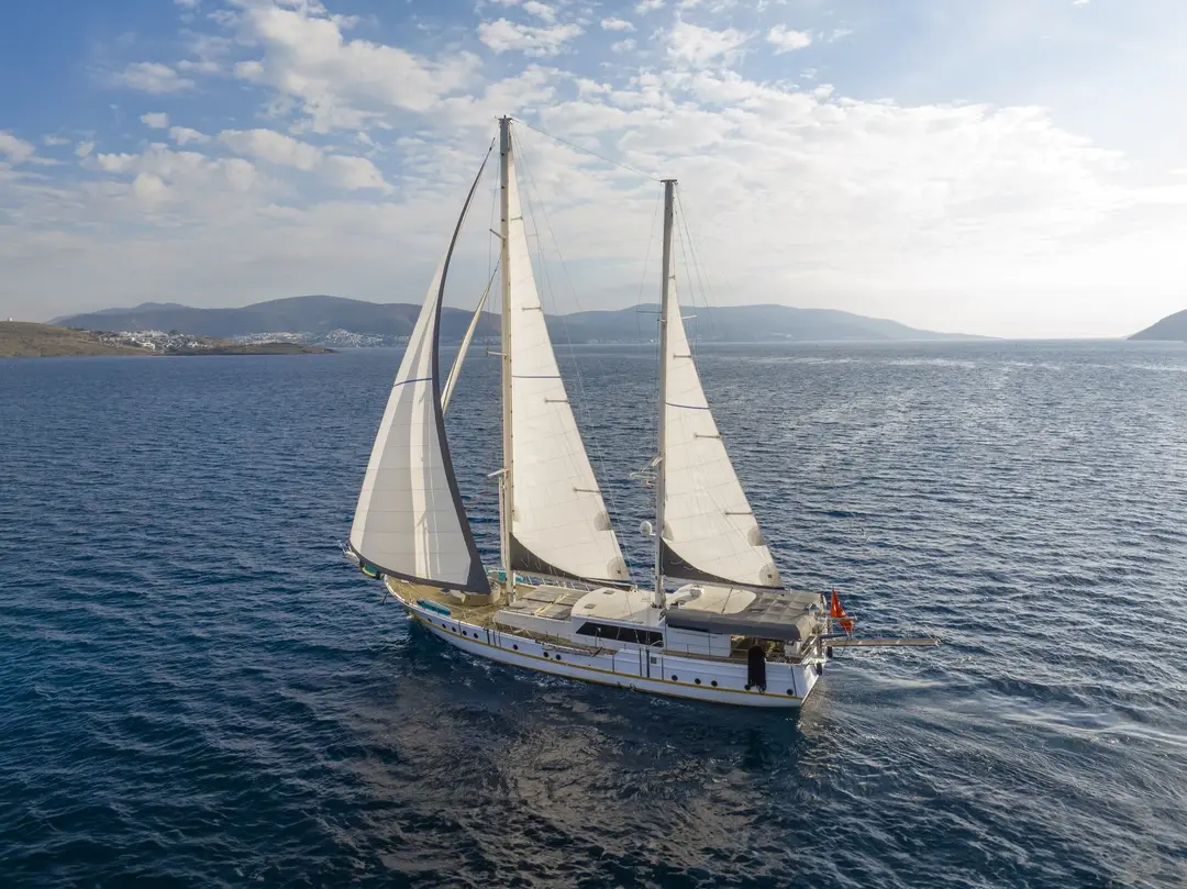 Ada Yachting Bodrum — tekne kiralama 77